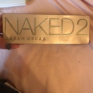 UD Naked 2 eyeshadow palette